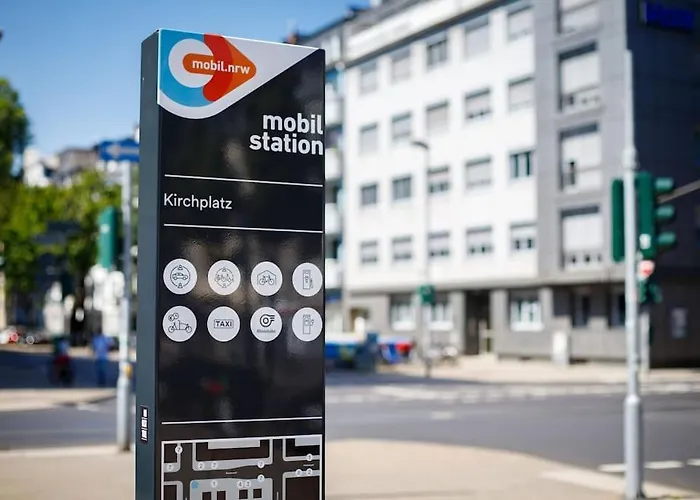 アパート 80 Sqm Flat With Terrace And 15min To Fair And 5min To Old Town デュッセルドルフ