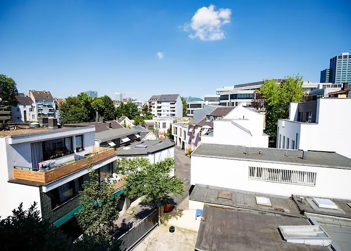 アパート 80 Sqm Flat With Terrace And 15min To Fair And 5min To Old Town *