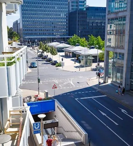 Διαμέρισμα 80 Sqm Flat With Terrace And 15min To Fair And 5min To Old Town Ντίσελντορφ