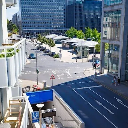 Апартаменты 80 Sqm Flat With Terrace And 15min To Fair And 5min To Old Town Дюссельдорф