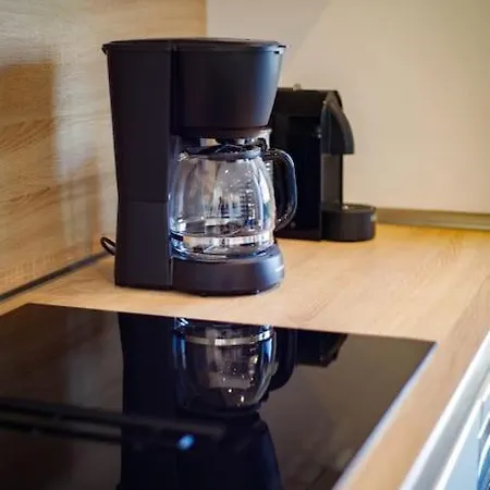 80 Sqm Flat With Terrace And 15min To Fair And 5min To Old Town * Дюссельдорф