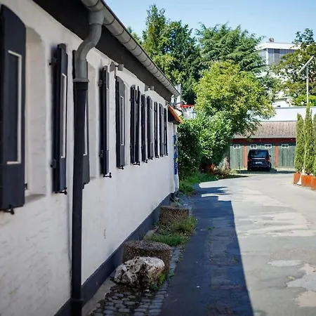 Appartamento 80 Sqm Flat With Terrace And 15min To Fair And 5min To Old Town Düsseldorf