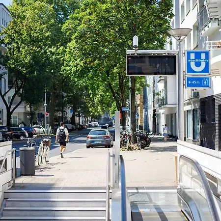 80 Sqm Flat With Terrace And 15min To Fair And 5min To Old Town Düsseldorf